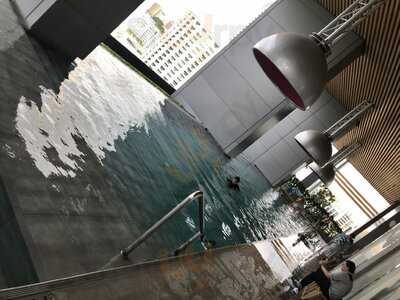 Laugh - The South Beach