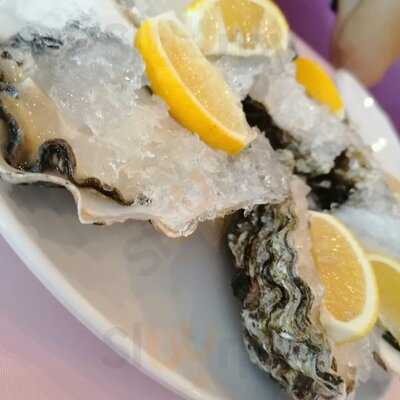 Unique Seafood Market