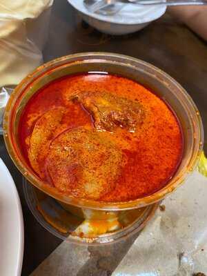 Na Na Homemade Curry