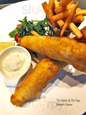 72o Bistro And The Toys