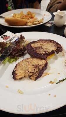 Fatpapas Burgers And Shakes