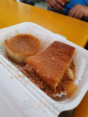 Aw's Signature Minced Pork Noodles