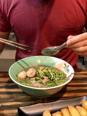 Tiew Mai Thai Boat Noodle