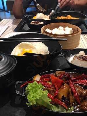 Streats - City Square Mall