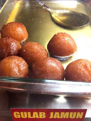 Toppot Steamboat & Mookata