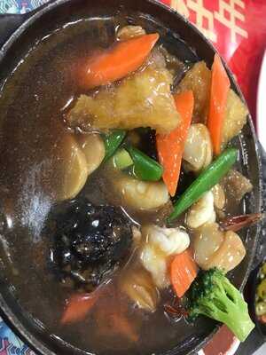 Hong Kong Street Zhen Ji