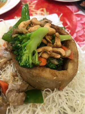 Hong Kong Street Zhen Ji