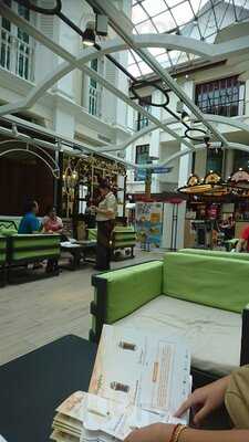 The Connoisseur Concerto