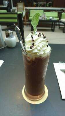 The Connoisseur Concerto