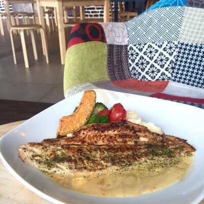 5 Little Monkeys Cafe