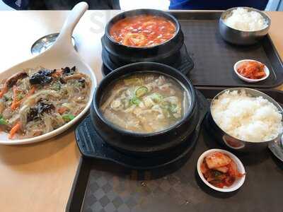 Daebak Korean Food, Wilkie Edge