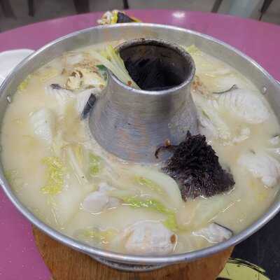 Food Street Keng Fish Head Steamboat Eating House
