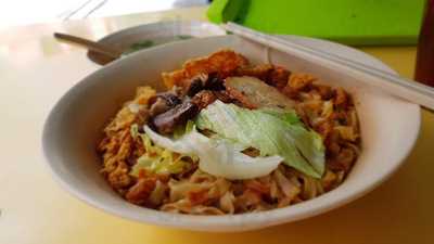 Ang Mo Kio Loh Mee, Laksa