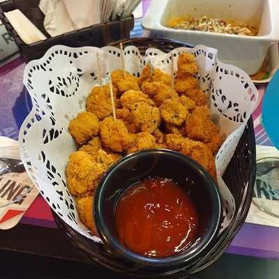 The Stones Bar & Cafe - Singapore