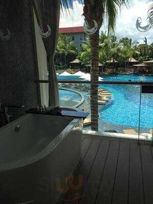 The Stones Bar & Cafe - Singapore