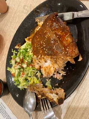 Mignon's Steak And Grill