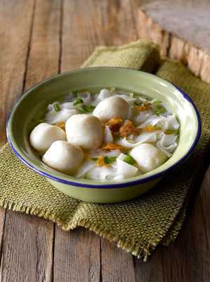 Li Xin Teochew Fishball Noodles