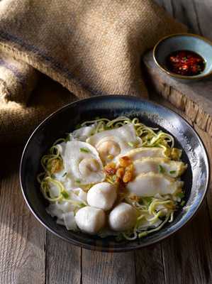 Li Xin Teochew Fishball Noodles