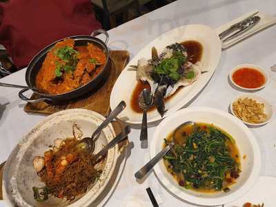 No Signboard Seafood Restaurant, The Central