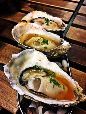 Kanpai Izakaya & Bar