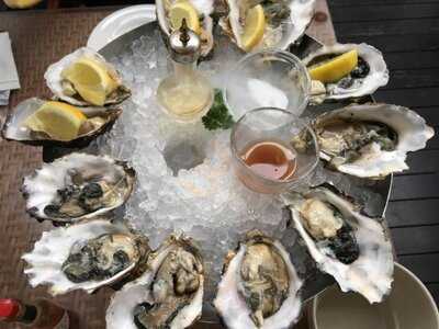 Wharf Oyster Bar