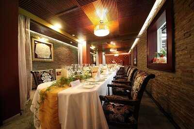 Scotts 27, The Heritage Dining