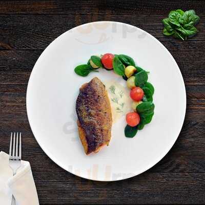 Sage Restaurant And Bar