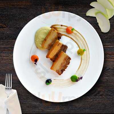 Sage Restaurant And Bar