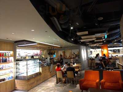 The Coffee Bean & Tea Leaf