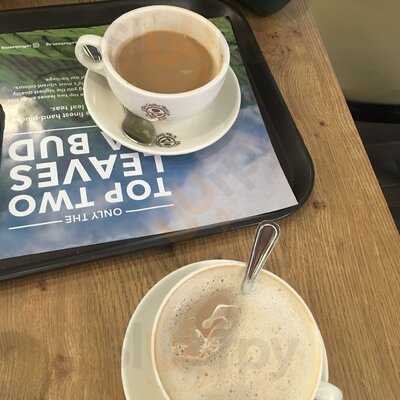 The Coffee Bean & Tea Leaf