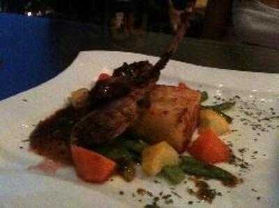 Zenden At The Gallery Hotel