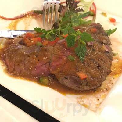 Moa Tiki New Zealand Bar And Grill