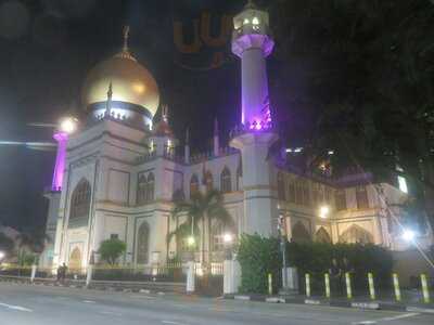 Istanbul Grill's And Cafe