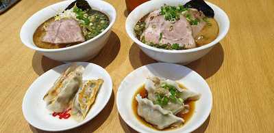 Nihon Mura Kaiten Sushi