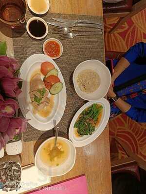 Tian Tian Fisherman's Pier