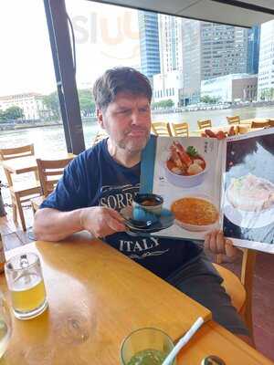 Tian Tian Fisherman's Pier