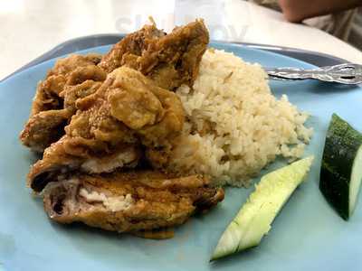 Victor Famous Fried Chicken