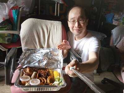 Common Grill By Collin's