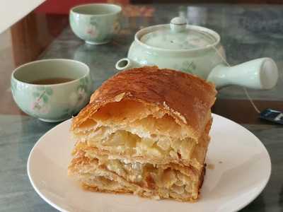 Ritz Apple Strudel