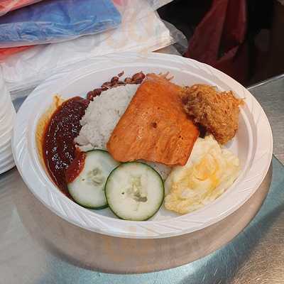 Madas Nasi Lemak