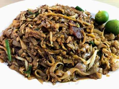 Day Night Fried Kway Teow