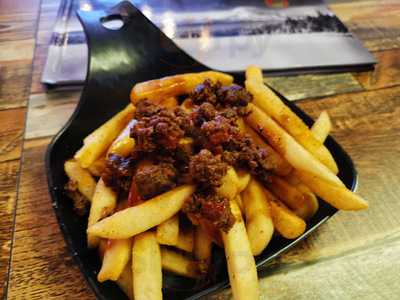 Day & Nite Steak House