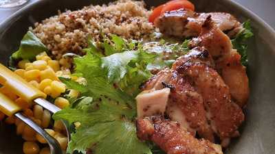 Amanda Cafe & Bistro