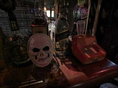 George's Madbar & Cafe (siglap)