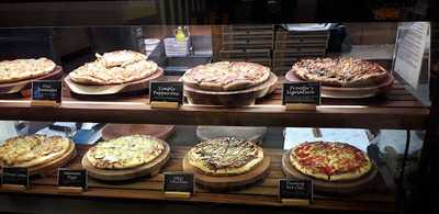 Proofer Bakery & Pizzeria