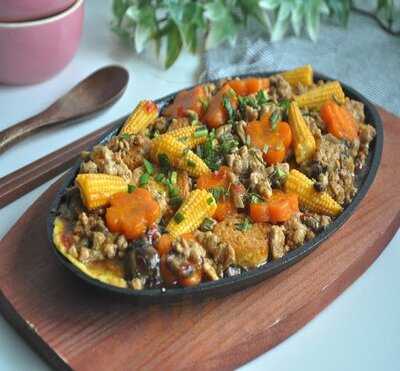 Salmaan Food Paradise