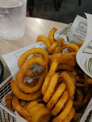 Wingstop City Square Mall