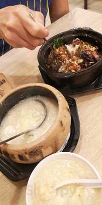 A-one Claypot House