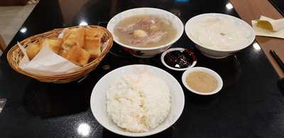 Yi Pin Wei Herbal Bak Kut Teh