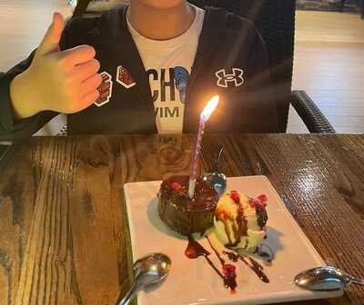 Rock Bar Burger & Steakhouse